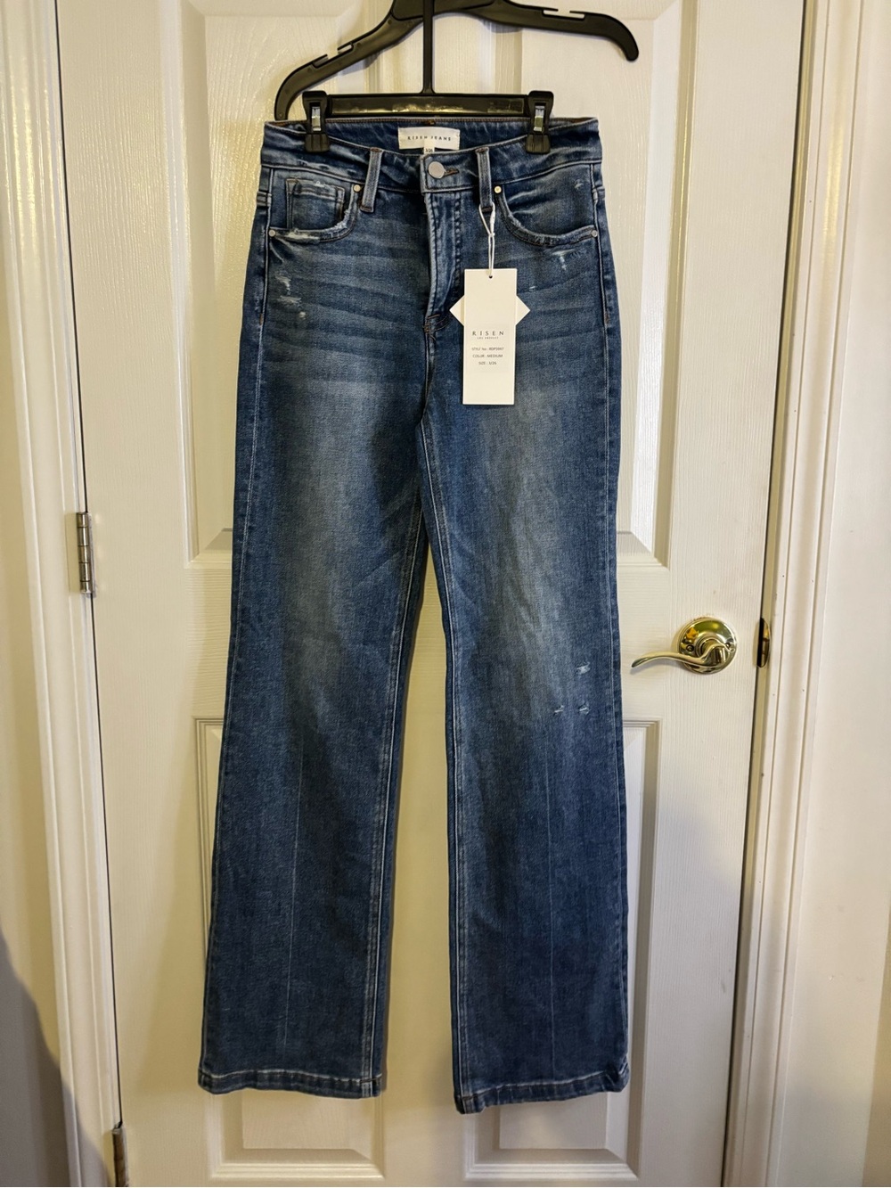 Kisen Straight Leg Jeans in Medium Blue Wash
